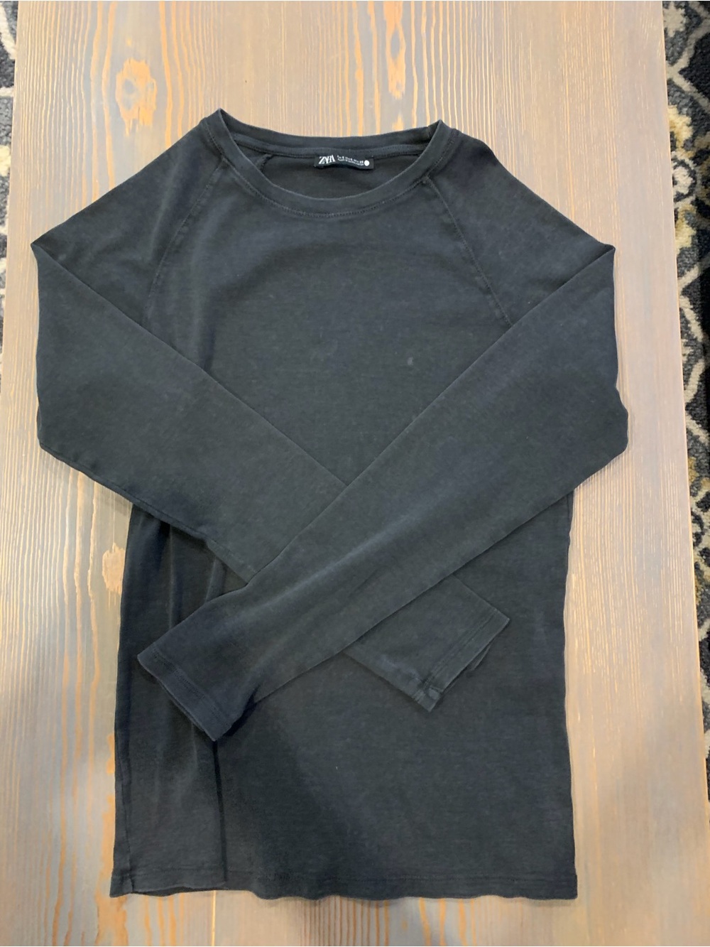 Women’s Zara Black Long-Sleeve Crewneck Tee
